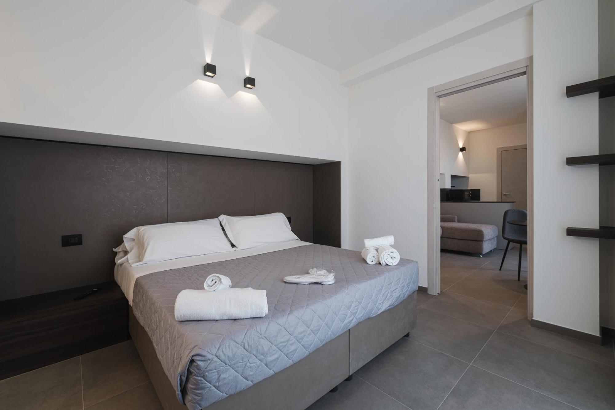 Residence Goldoni6 Suite Apartment Ріміні Екстер'єр фото