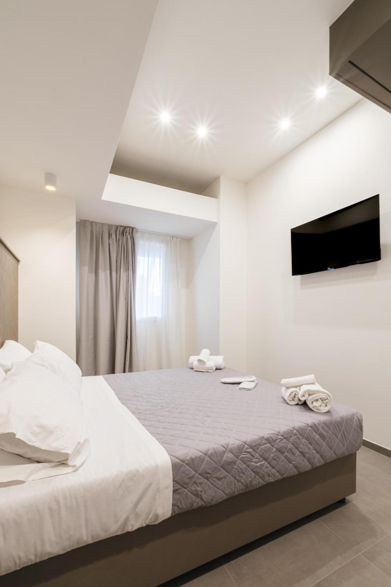 Residence Goldoni6 Suite Apartment Ріміні Екстер'єр фото